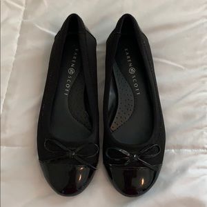 Women’s Flats
